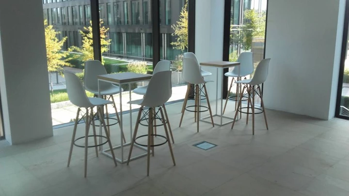 EAMES HOKER