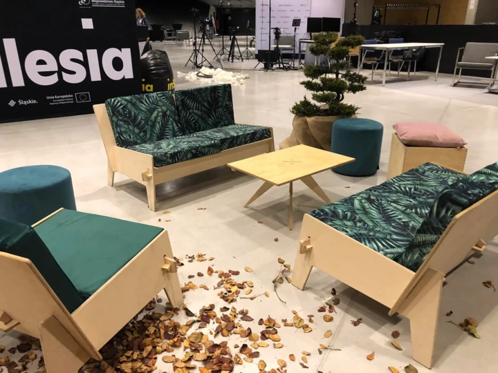 ZERO WASTE SOFA PALM