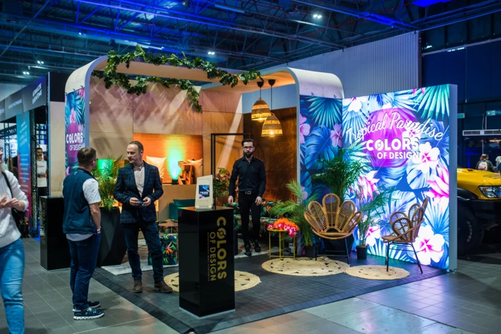 5 x 5m Stand mit Stand und Theke