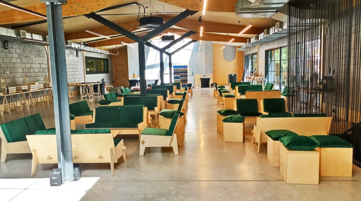 ZERO WASTE CHAIR GREEN
