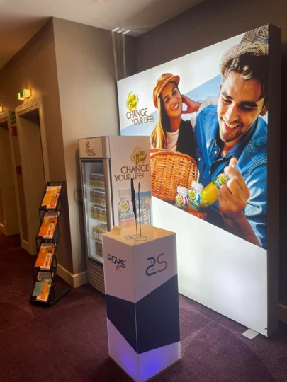 5 x 3 m großer Stand mit einem Ständer