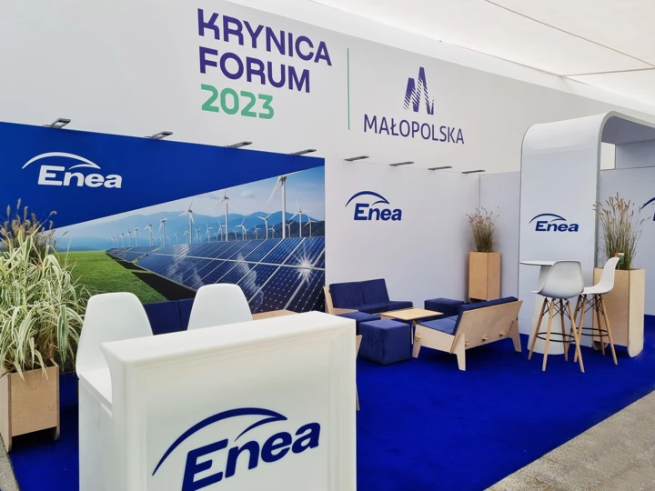 5 x 5m Stand mit Stand und Theke