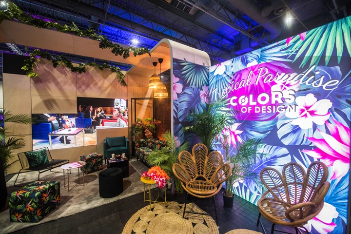 5 x 4 m großer Stand mit einem Ständer