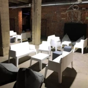 BOX CHAIR W