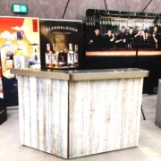 WHITE WOOD BAR B