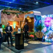 5 x 5m Stand mit Stand und Theke