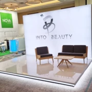 6 x 3m Stand mit Ausleger und Ständer
